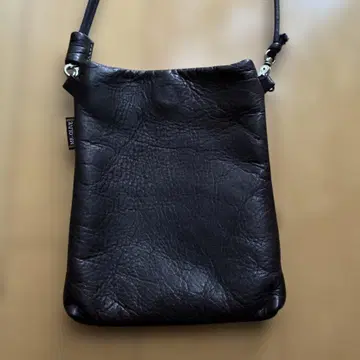 MR. OLIVE 다크 브라운 가죽 숄더백