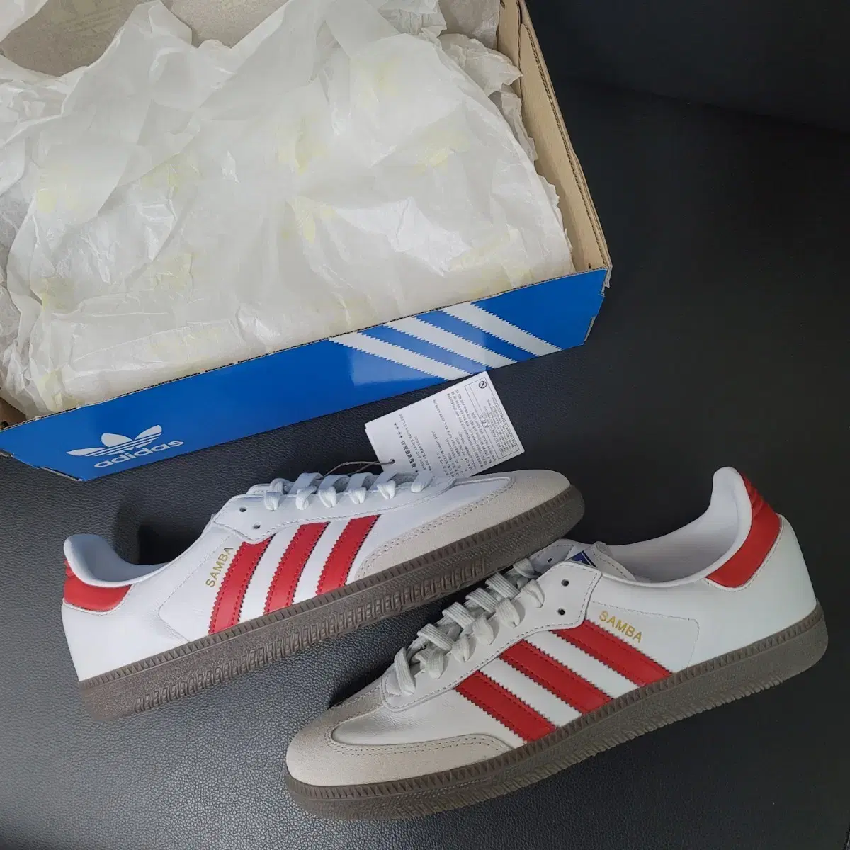 adidas tobacco pantone mesa 270] #아디다스토바코,#아디다스삼바,#토바코270,#삼바270,#에어포스270 on Bunjang Global Site Stripes and heel patch アディダス タバコ ADIDASTobacco Pantone Mesa