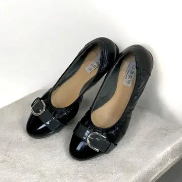 히미코 스퀘어 버클 스니커즈 펌프스 블랙 이소재 22.5