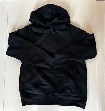 유니클로 블랙 후드티