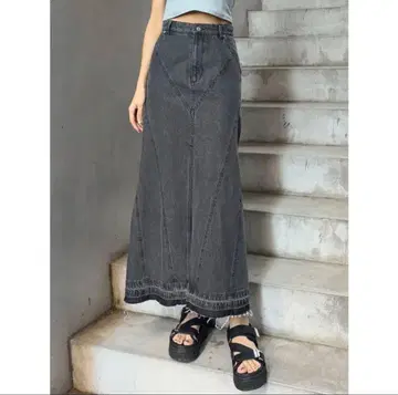 MURUA 패턴 디자인 데님 롱 스커트