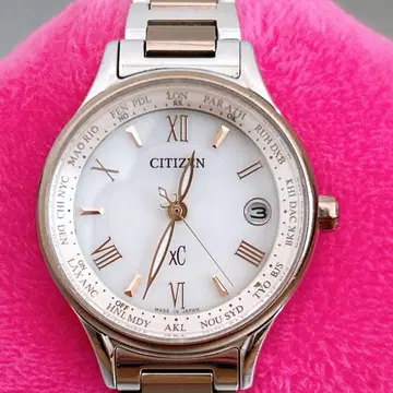 새상품급 손목시계 여성용 CITIZEN xC 솔라 에코 드라이브 데이트