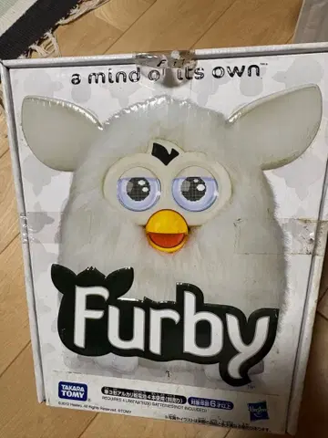 화이트 Furby 봉제 인형