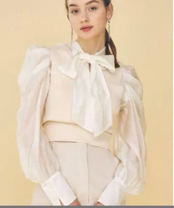 머큐리 듀오 2WAY 리본 파워 숄 도킹 니트