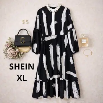 30 새상품급 빅 사이즈 SHEIN 흑백 아트 원피스