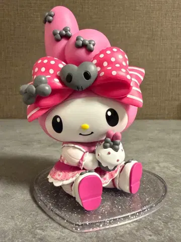 산리오 Happy 복권 앉아있는 마이멜로 마이멜로디 피규어