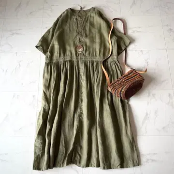 네스트로브 린넨 밴드 카라 반팔 개더 원피스 루즈핏 그린