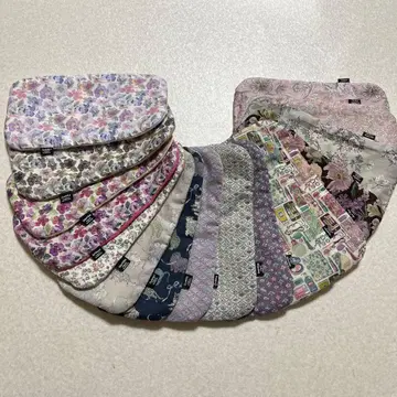 리버티 패브릭 원단 사용 빅 하프 손수건 핸드메이드