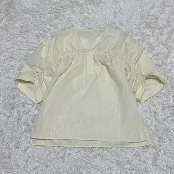 MICO COULIER 7부 소매 블라우스 M 크림색 개더 프릴 면