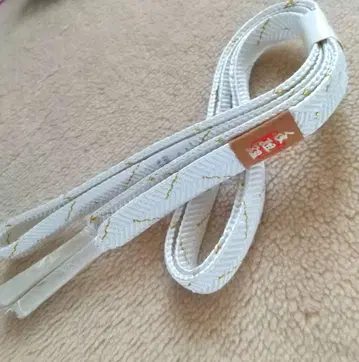 [새상품] 허리띠 순수 실크 손뜨개 끈 깔끔한 화이트 심플