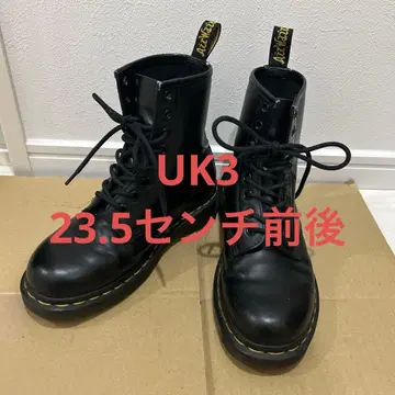 닥터마틴 UK3 23.5cm 정도