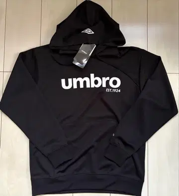 새상품 S 사이즈 umbro 엄브로 쭈리 후드티 블랙
