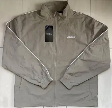 새상품 S사이즈 umbro 엄브로 나일론 자켓 연두색
