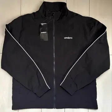 새상품 S 사이즈 umbro 엄브로 나일론 자켓 블랙