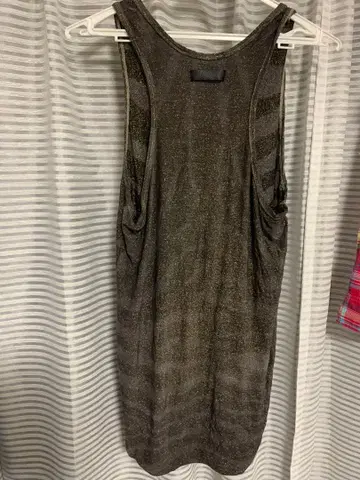 ifsixwasnine 골드 라메 탱크탑 새상품급 HYDE