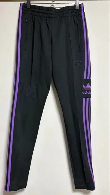 adidas 블랙 보라색 스트라이프 셋업