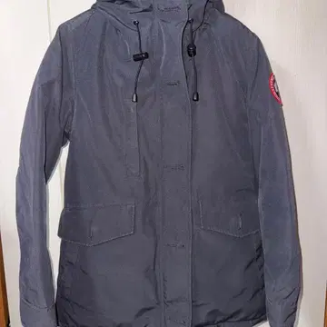 Canada Goose 그레이 다운 자켓