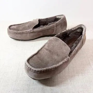 컨디션 최상 HIMIKO 히미코 복슬복슬 모카신 보아 슬립온 발수 가공