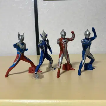 얼티밋 루미너스 울트라맨 헤이세이 세트