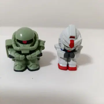 기다림 건담의 경우 건담 양산형 자쿠 2개 세트