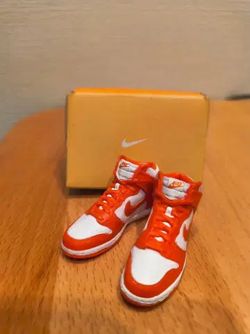 나이키 덩크하이 가챠 미니어처 스니커즈 시라큐스 대학