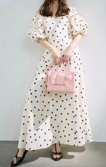 [신상] FRAY I.D 볼륨 퍼프 슬리브 원피스