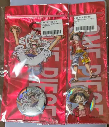 루피 오로라 아크릴 키링 & 메탈릭 캔뱃지