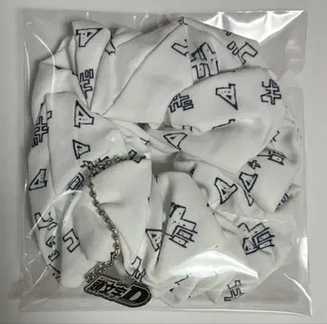 이니셜D 스크런치 화이트 컬러 갸아아 고효아아