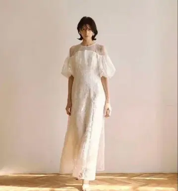 [거의 미사용] LE'RURE 릴루어 화이트 드레스