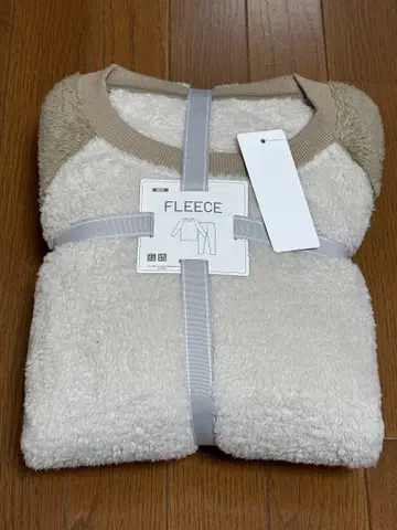 [UNIQLO] 25FW 새상품 퍼리 플리스 세트 L 내추럴