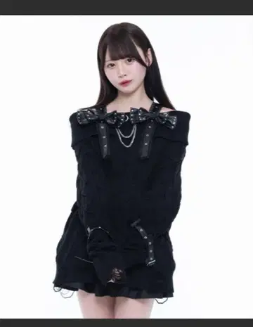 TRAVAS TOKYO 오프숄더 케이블 니트탑