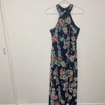 꽃무늬 슬리브리스 롱 원피스 맥시 길이 홀터넥