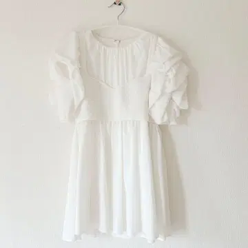 셀포드 CELFORD 니트 뷔스티에 도킹 블라우스 화이트