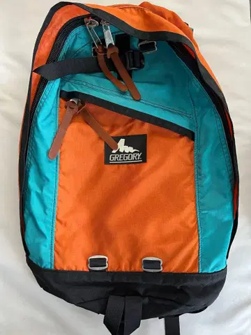 컨디션 최상 레어 컬러 USA제 GREGORY 은색 택 데이팩 26L