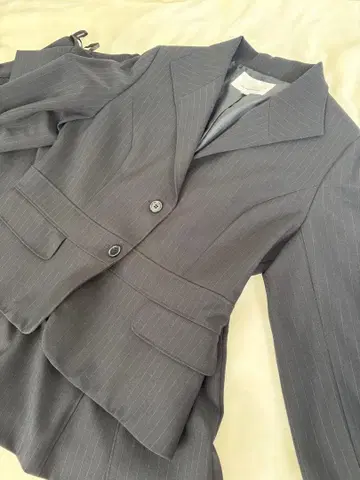 블랙 스트라이프 비즈니스 정장 수트 셋업 상하의 세리아