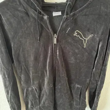 가격 인하 불가 PUMA 벨로아 블랙 셋업 XL 하의는 L 사이즈