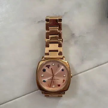 MARC BY MARC JACOBS 핑크 골드 손목시계