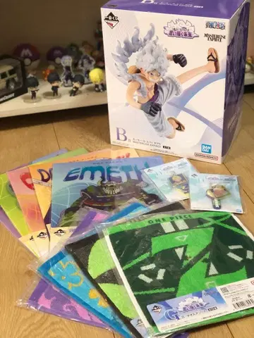 원피스 그려나갈 미래 제일복권 B상 피규어와 덤