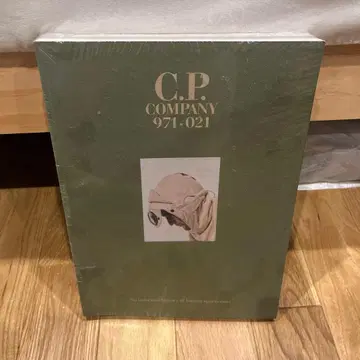 C.P. COMPANY 971-021 아트북 도서