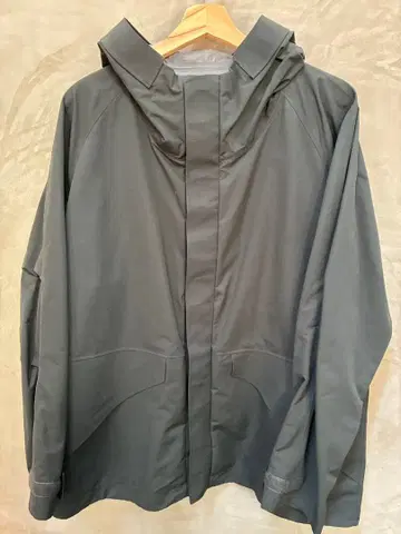 UNIQLOU 블록 테크 후드티