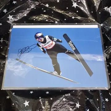 동계 올림픽 메달리스트 스키점프 다카나시 사라 친필 사인 포함 사진