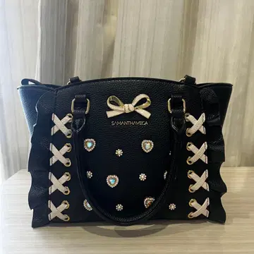 사만사 베가 레이스업 하트 비쥬 플래터 미니