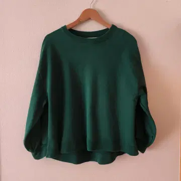 UNIVERSAL SEVEN 일본제 미국 원단 맨투맨 L