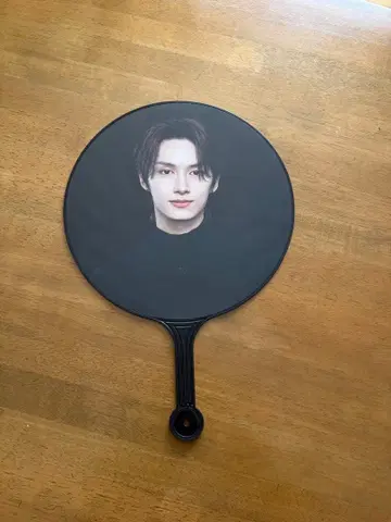 SEVENTEEN 세븐틴 JUN 준 부채 follow