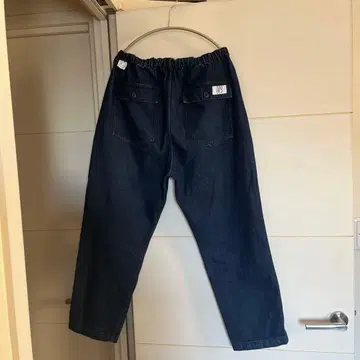 [ 새상품급 ] 프릭스스토어 x 건호 별주 퍼티그 팬츠 M 사이즈