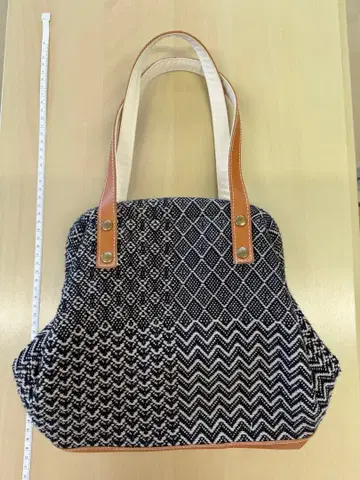 트로와통 수제 가마구치 핸드백