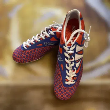 워리어 축구화 스파이크 파랑 빨간색