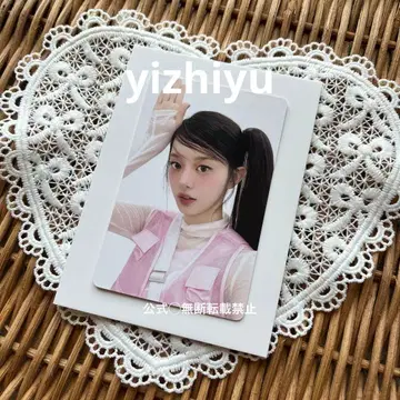 ILLIT yizhiyu 트레이딩 카드 민지 yzy