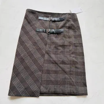 [ 새상품 ] MANGO 스커트 체크 벨트 포함 36 ( F362 )