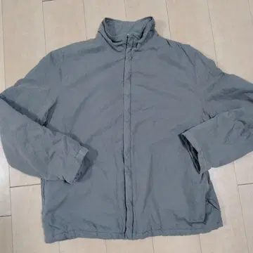 C.P. COMPANY 릴랙스 그레이 아우터